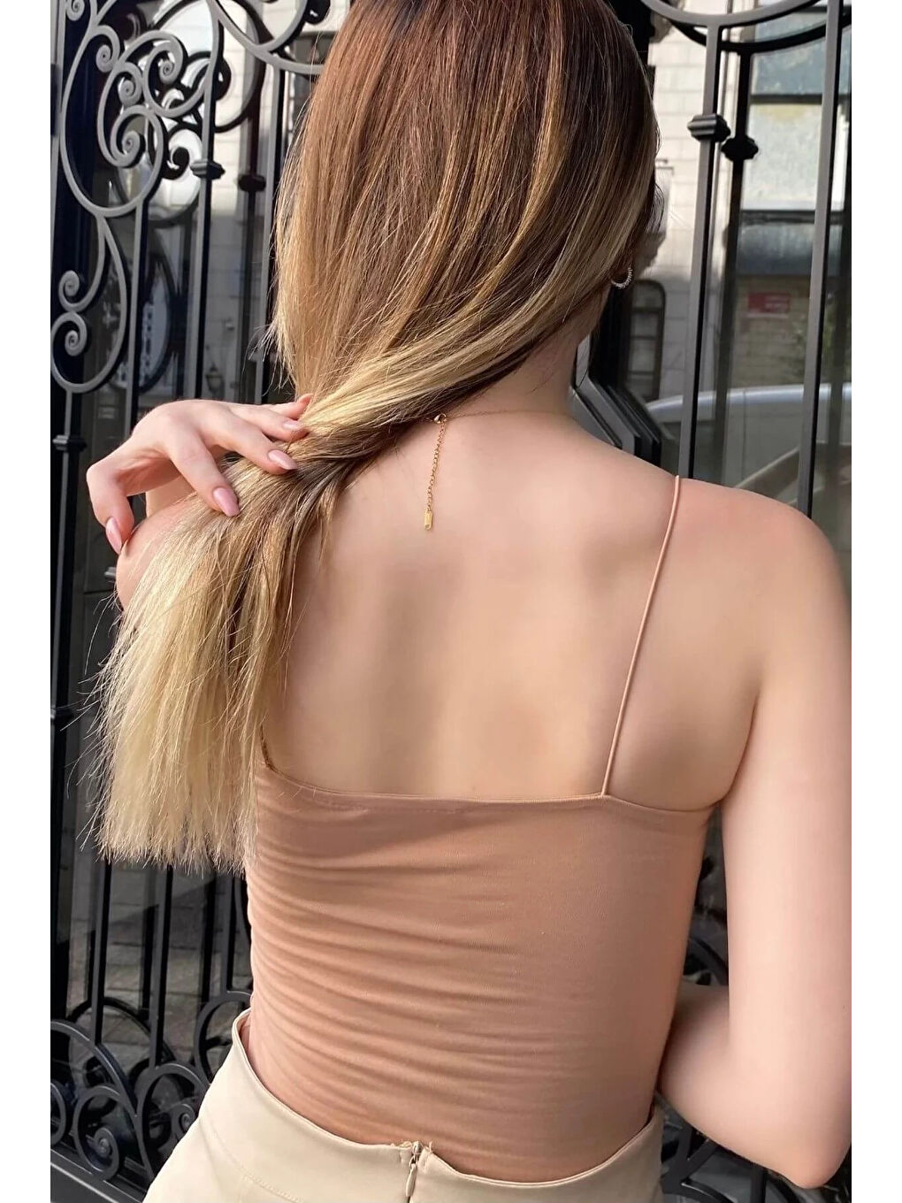 Kadın Bej İp Askılı Örme Body Bluz HZL24S-ZK11001-3