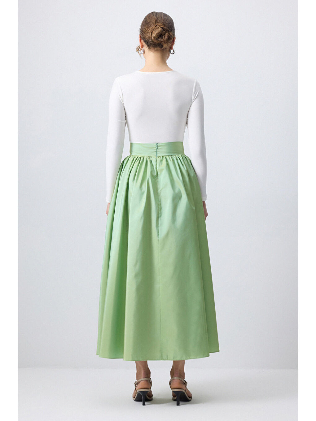 Yeşil Beli Büzgülü Tafta Etek-5