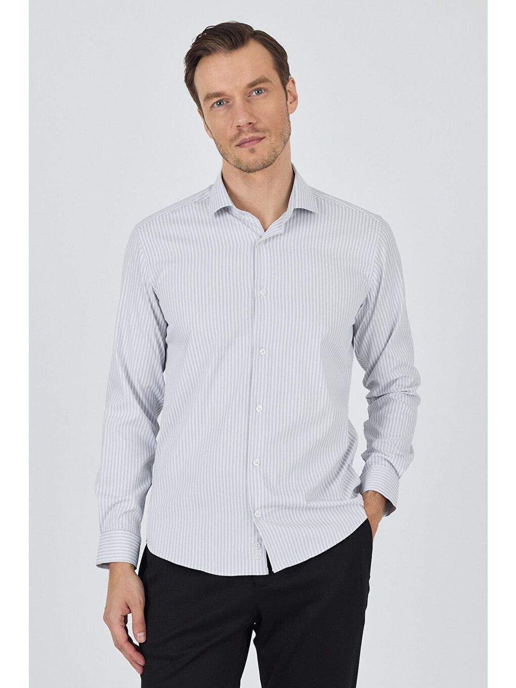 Beyaz Uzun Kol Çizgili Desen Bez Ayağı Sert Yaka Cepsiz Esnek Classic Slim Fit Gömlek 1004250159-2