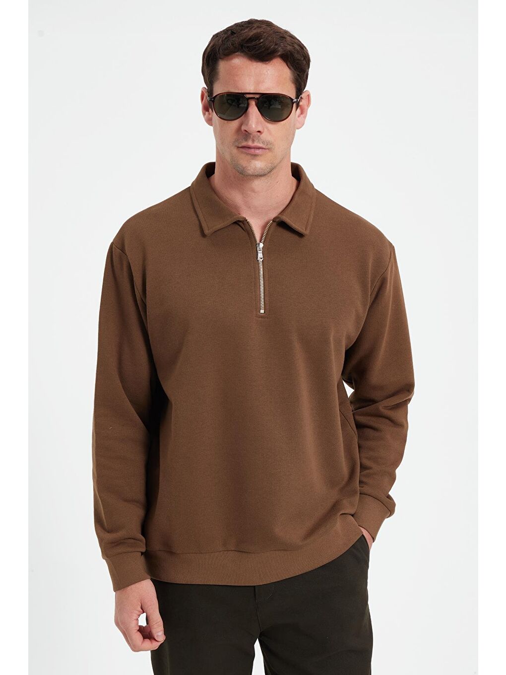 Kahverengi Erkek Relax Fit Rahat Kesim Pamuklu 3 İplik Fermuarlı Polo Yaka Koyu Vizon Sweatshirt