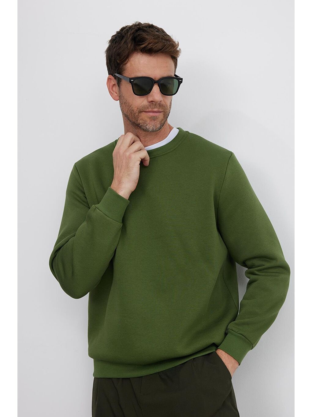 Unisex Relax Fit Rahat Kesim Pamuklu 3 İplik İçi Polarlı Basic Yeşil Bisiklet Yaka Sweatshirt-1