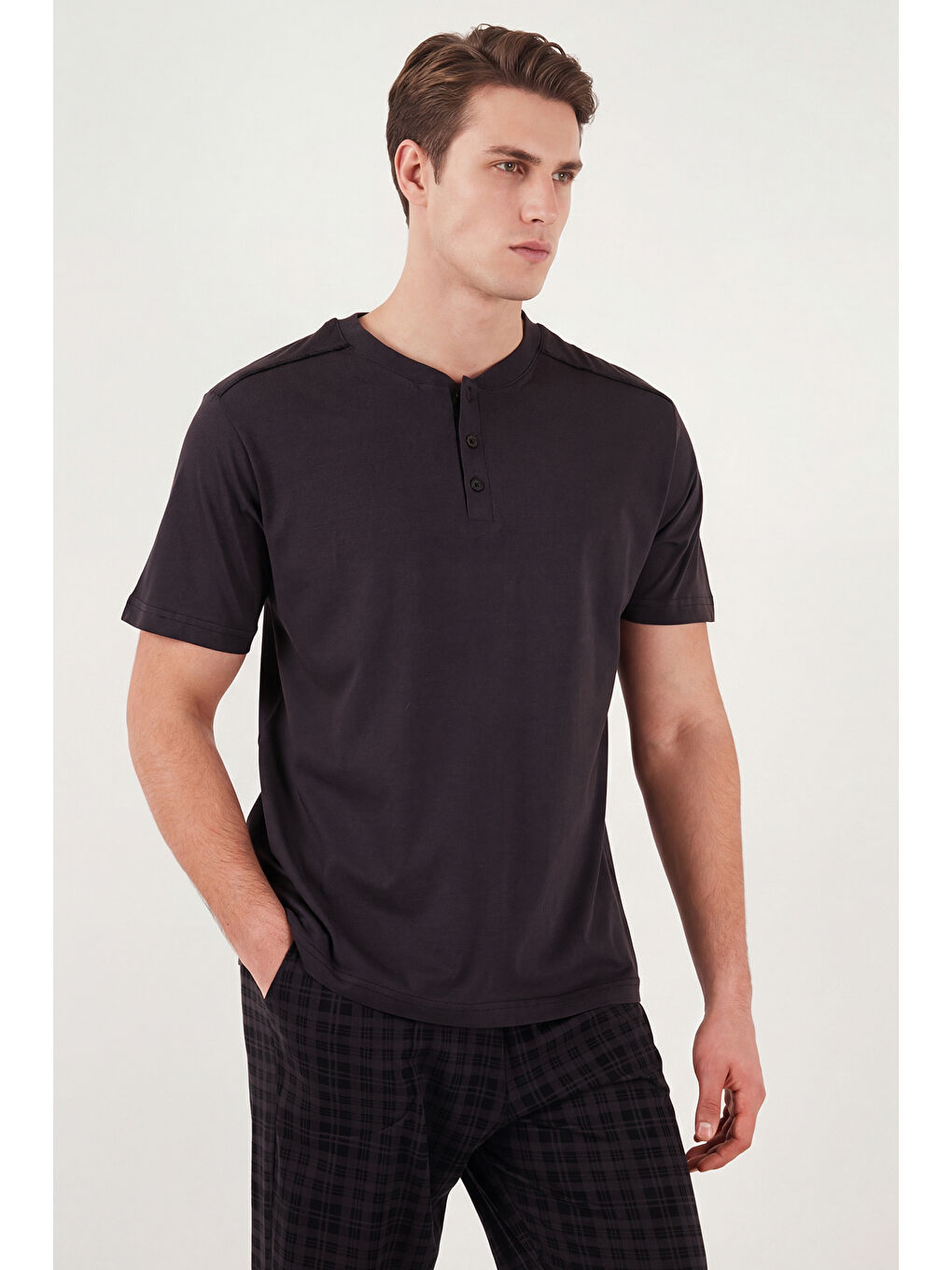 Mürdüm Pamuklu Regular Fit Kareli Kısa Kollu Pijama Takımı 6096860-3