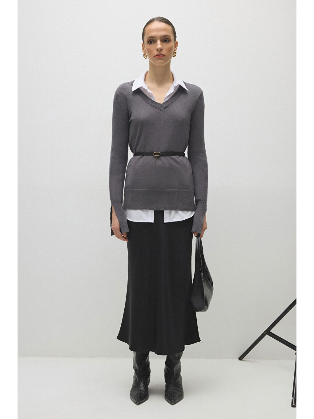 Antrasit Yumuşak Dokulu Basic Triko Bluz-1