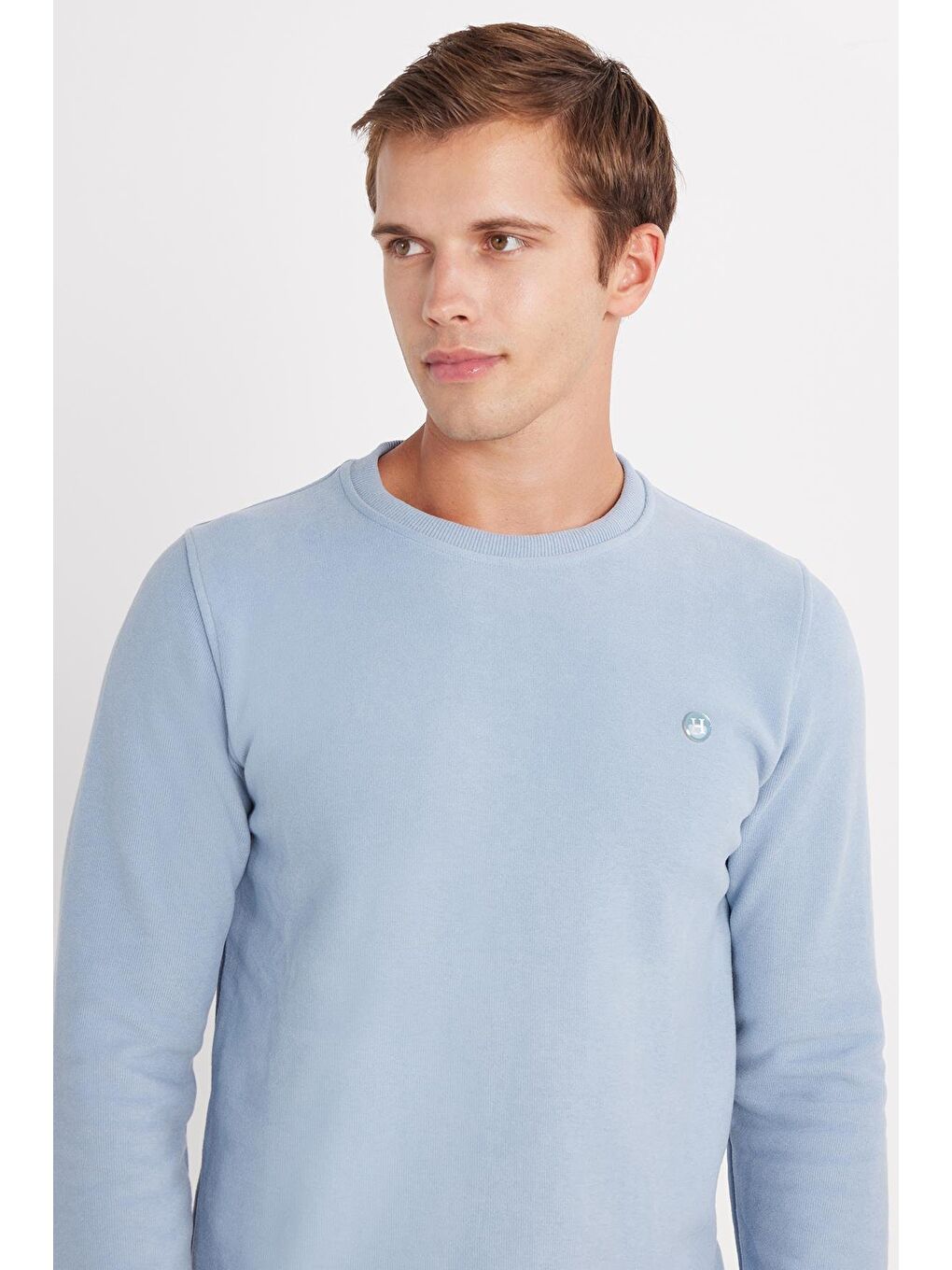 Erkek Slim Fit Dar Kesim Pamuklu Selanik Kumaş Bisiklet Yaka Mavi Sweatshirt-1