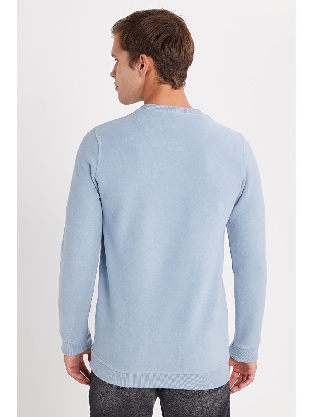 Erkek Slim Fit Dar Kesim Pamuklu Selanik Kumaş Bisiklet Yaka Mavi Sweatshirt-4