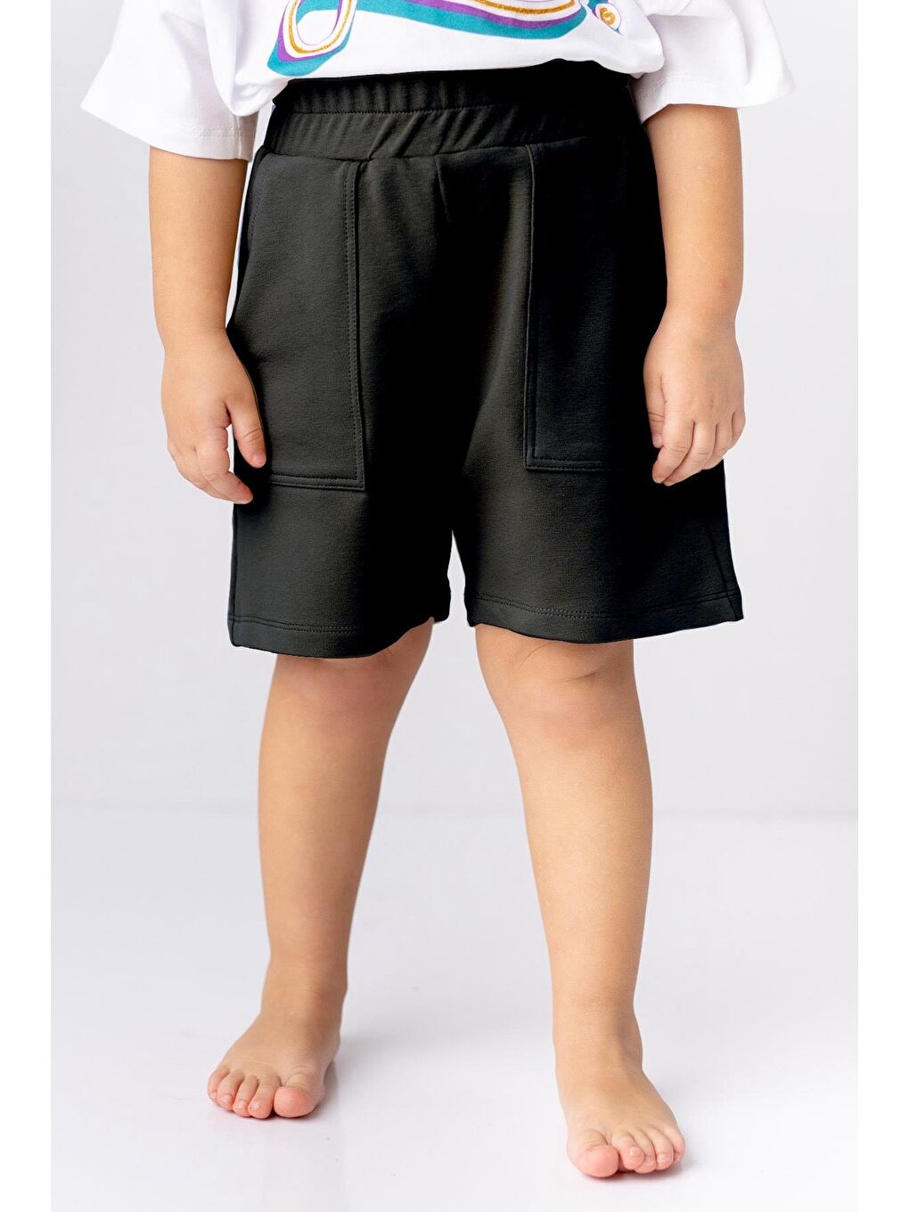 Siyah Unisex Cepli Basic Şort