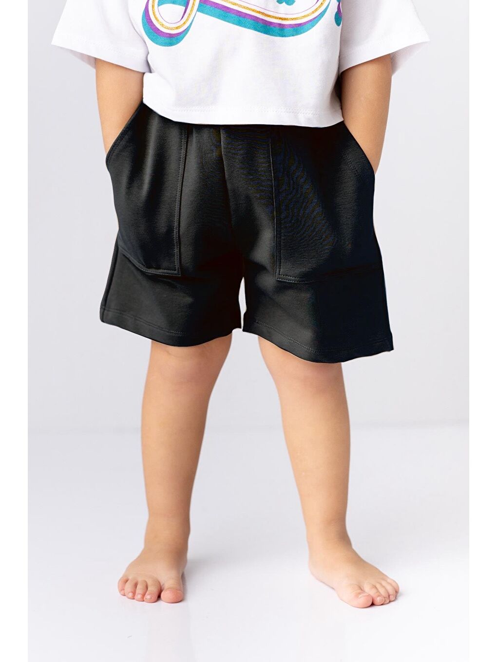 Siyah Unisex Cepli Basic Şort-1