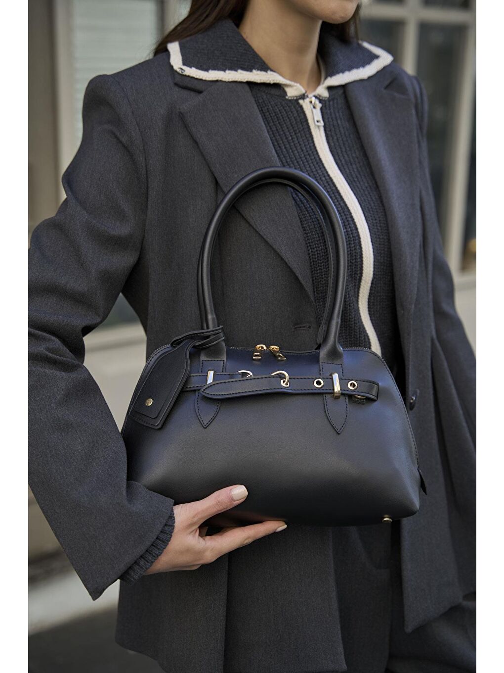 Gold Aksesuarlı Retro Çanta El Ve Omuz Çantası Siyah-2