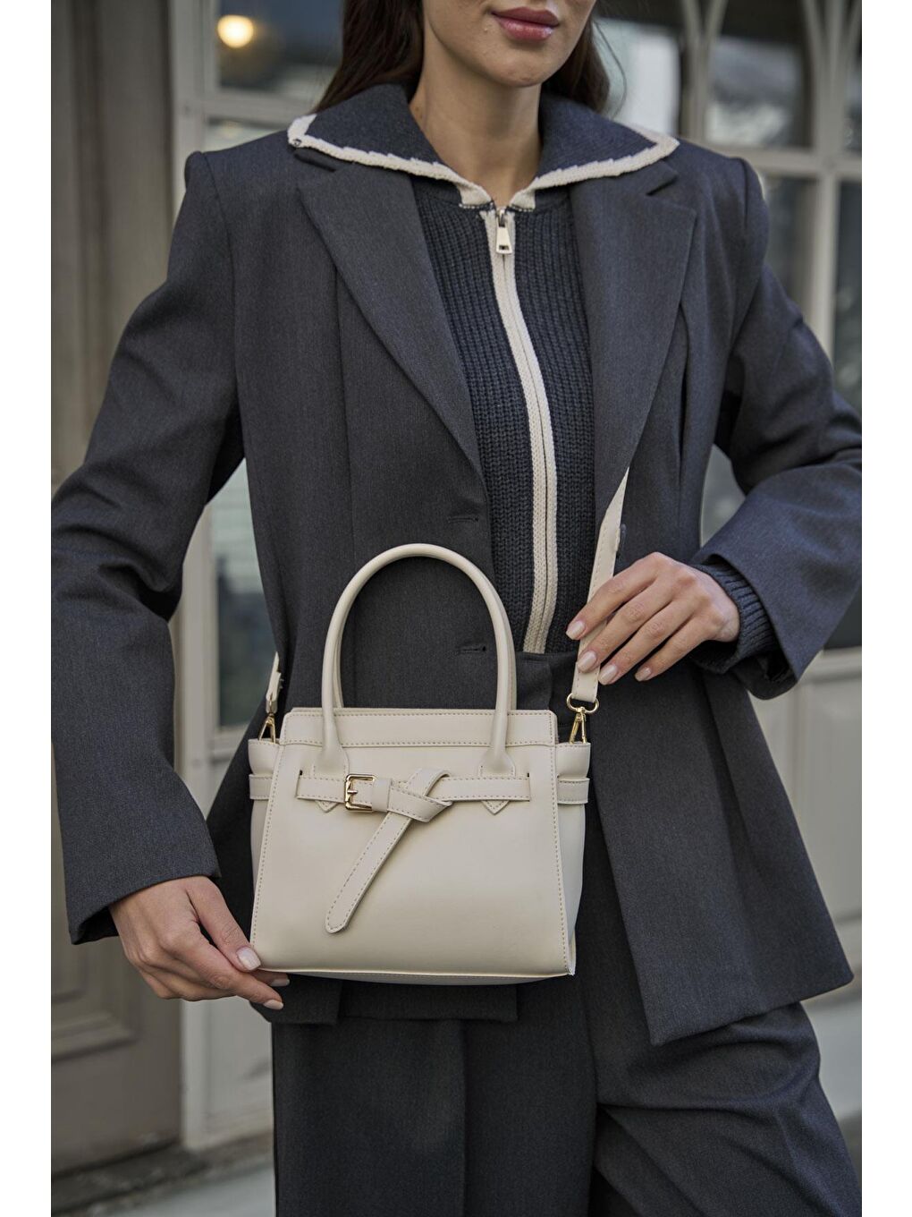 Mini Kemer Detaylı El Ve Omuz Çantası Bej-1