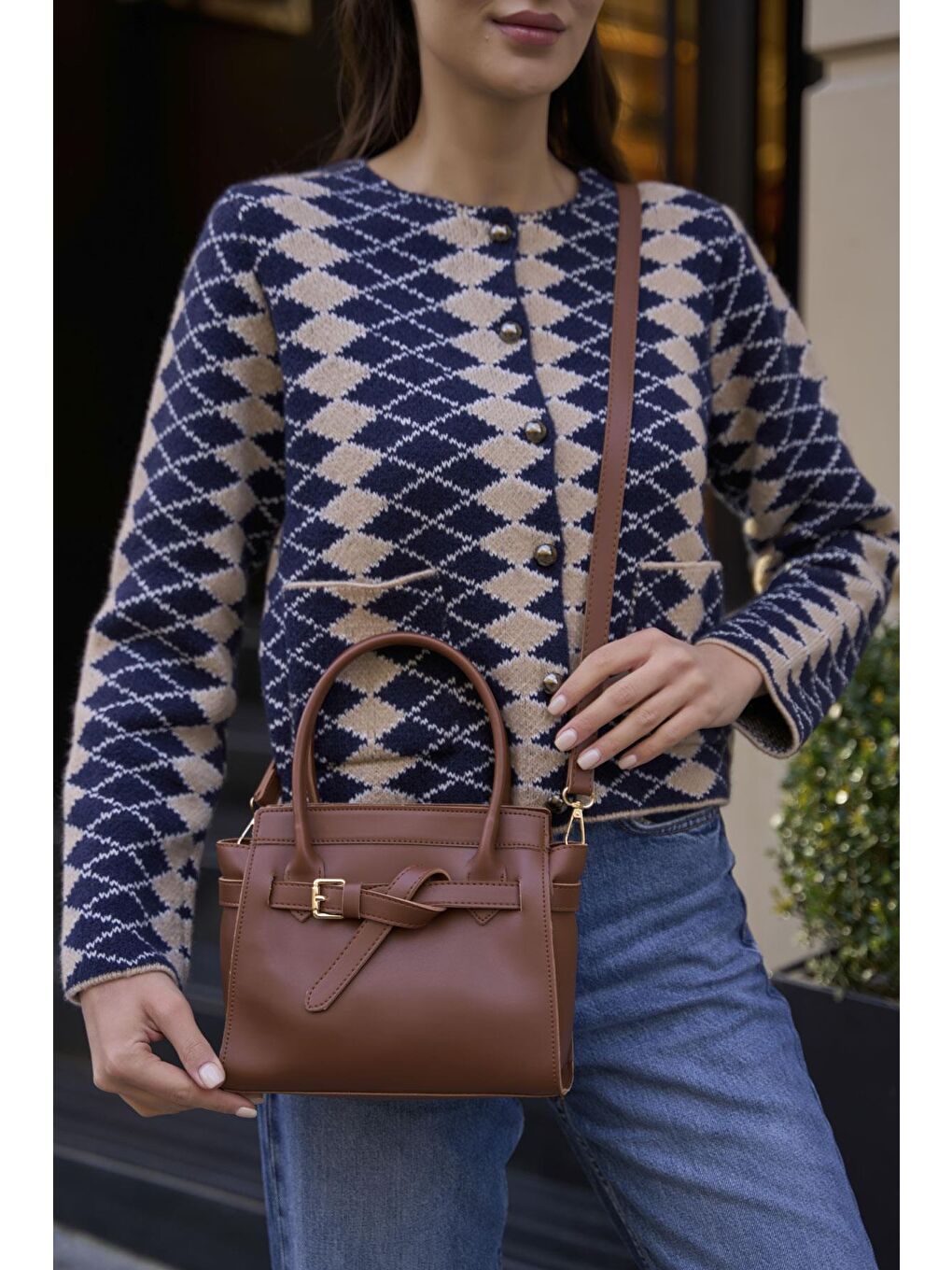 Kahverengi Mini Kemer Detaylı El Ve Omuz Çantası Taba-4