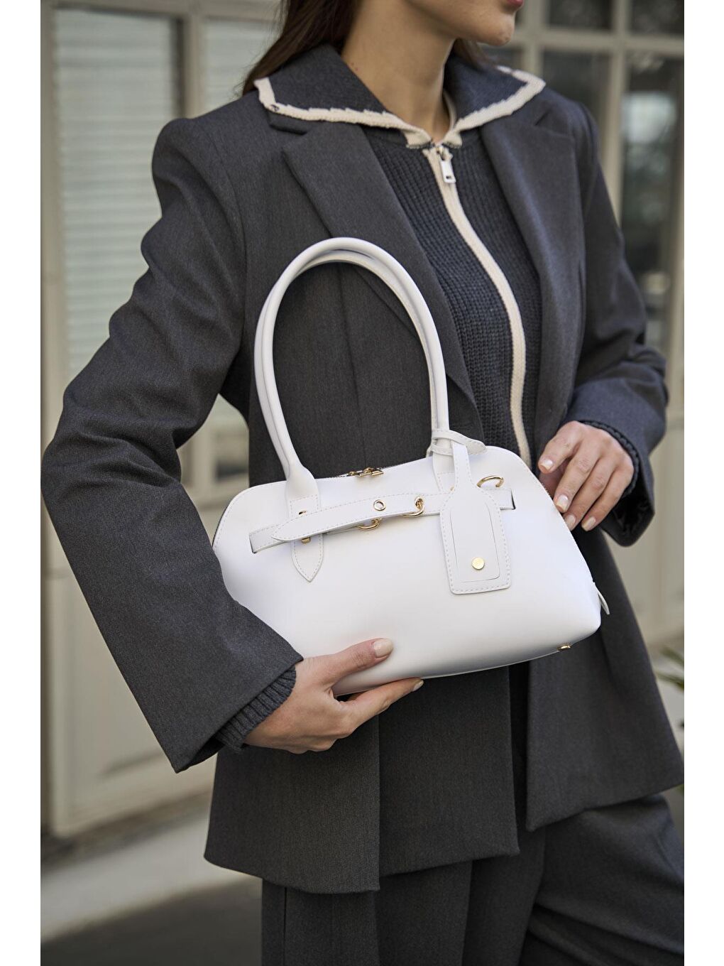 Gold Aksesuarlı Retro Çanta El Ve Omuz Çantası Beyaz-3