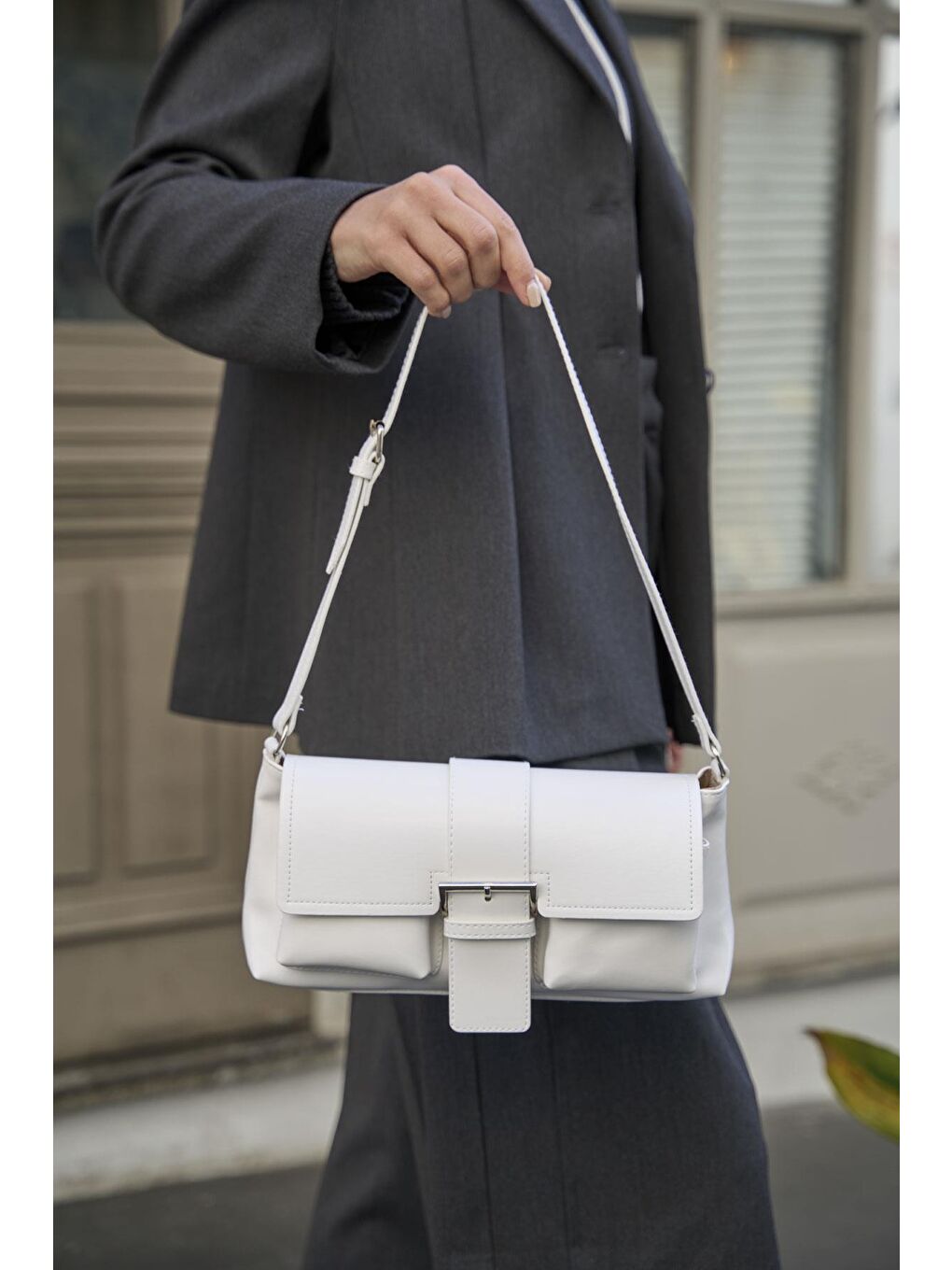 Kaplamalı El Ve  Omuz Çantasi Beyaz-4