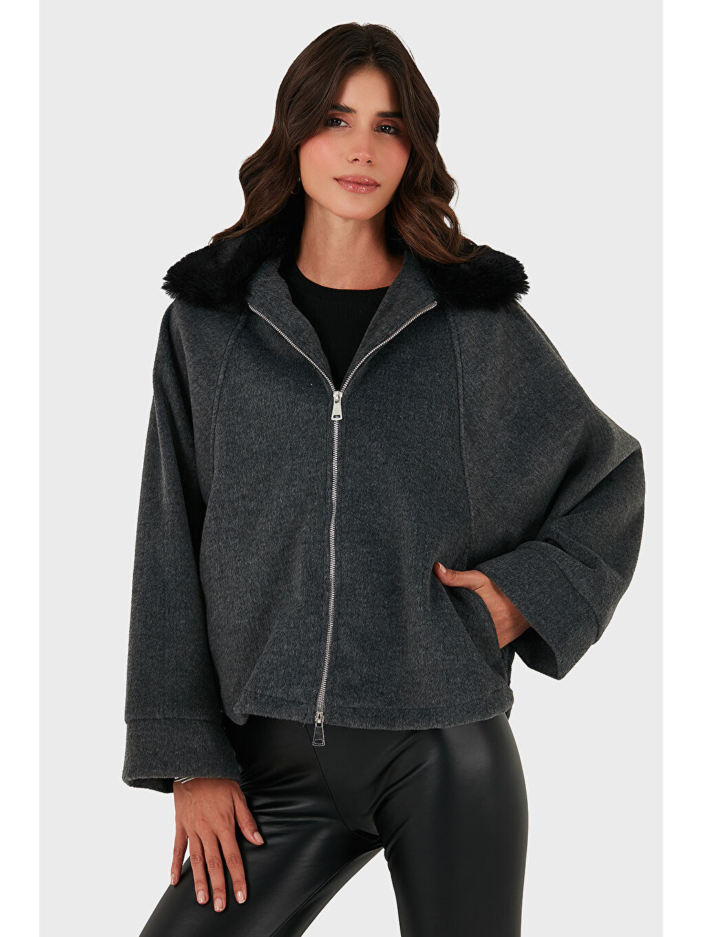 Antrasit Pamuk Karışımlı Oversize Kürklü Yaka Yarasa Kol Kışa Kaşe Mont 6839660