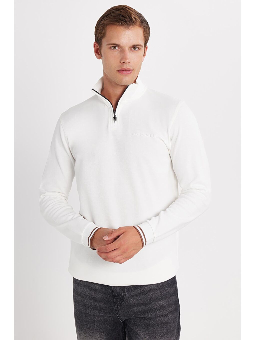 Erkek Slim Fit Dar Kesim Pamuklu Yarım Fermuarlı Dik Yaka Beyaz Sweatshirt-3