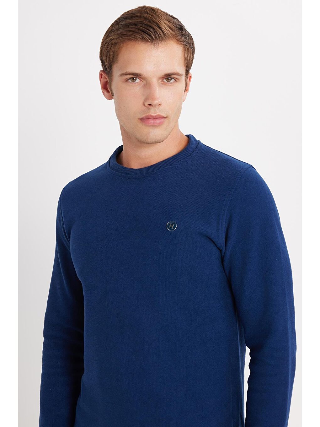 Erkek Slim Fit Dar Kesim Pamuklu Selanik Kumaş Bisiklet Yaka İndigo Sweatshirt-1
