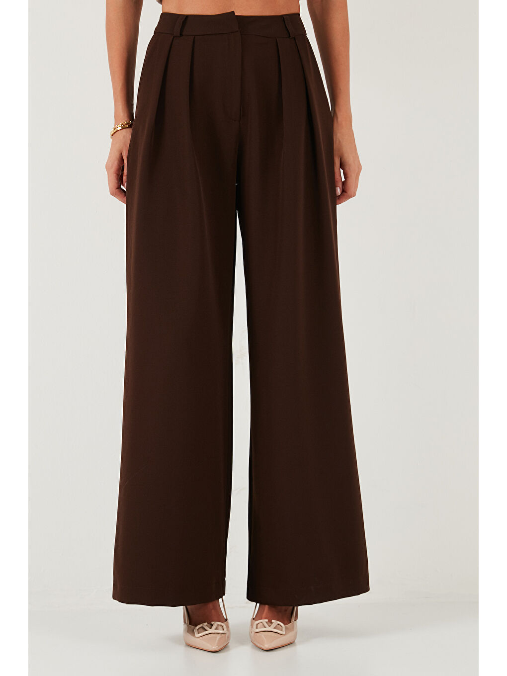 Kahverengi Pile Detaylı Wide Leg Yüksek Bel Geniş Paça Pantolon 6522016-1