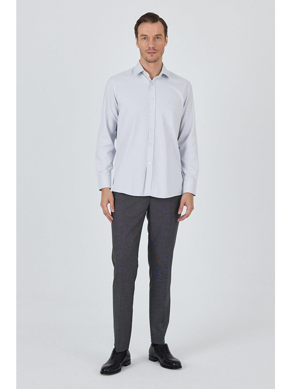 Gri Uzun Kol Desenli Armürlü Sert Yaka Cepli Pamuklu Classic Comfort Fit Gömlek 1004250183-1