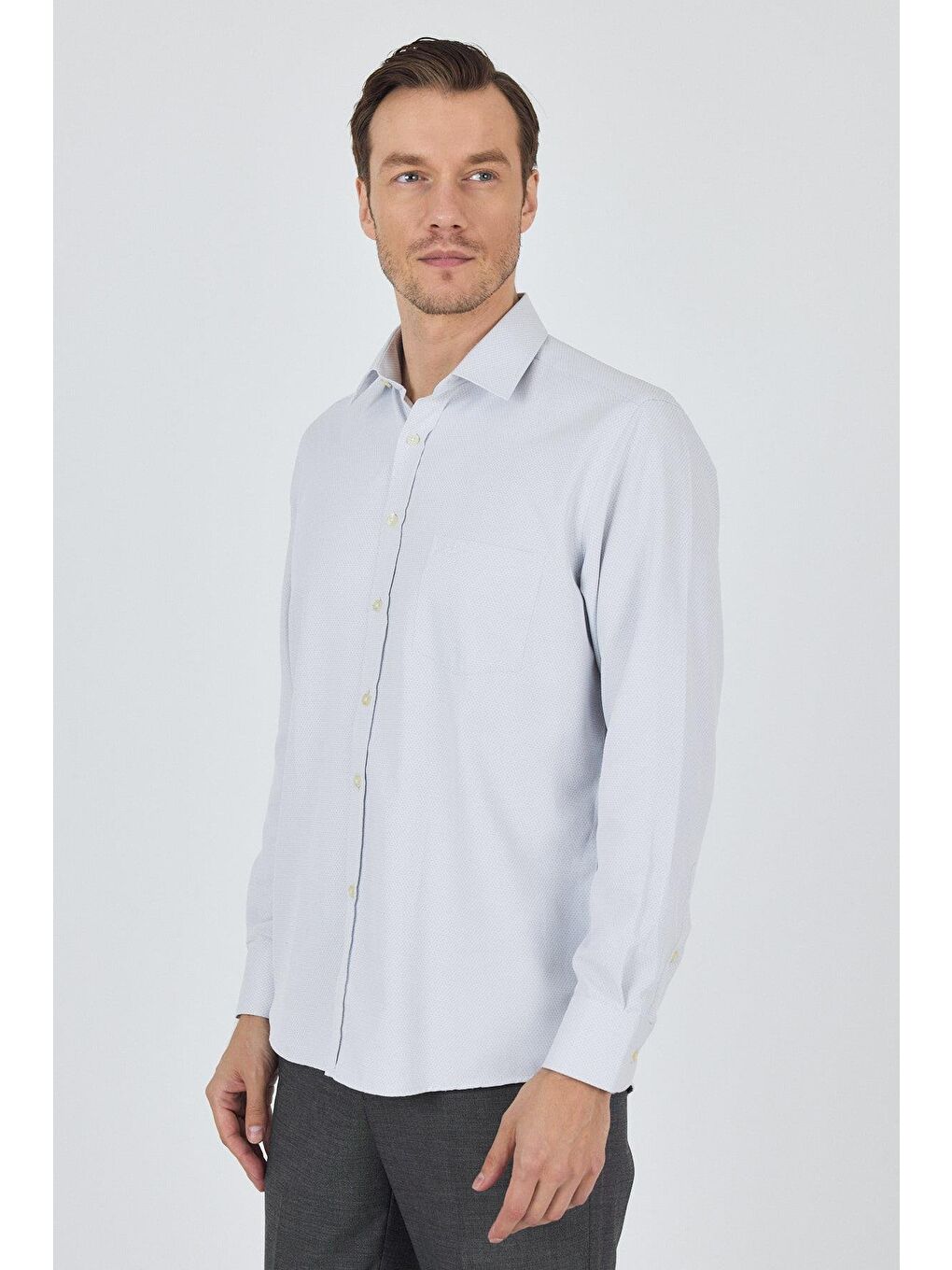 Gri Uzun Kol Desenli Armürlü Sert Yaka Cepli Pamuklu Classic Comfort Fit Gömlek 1004250183-2