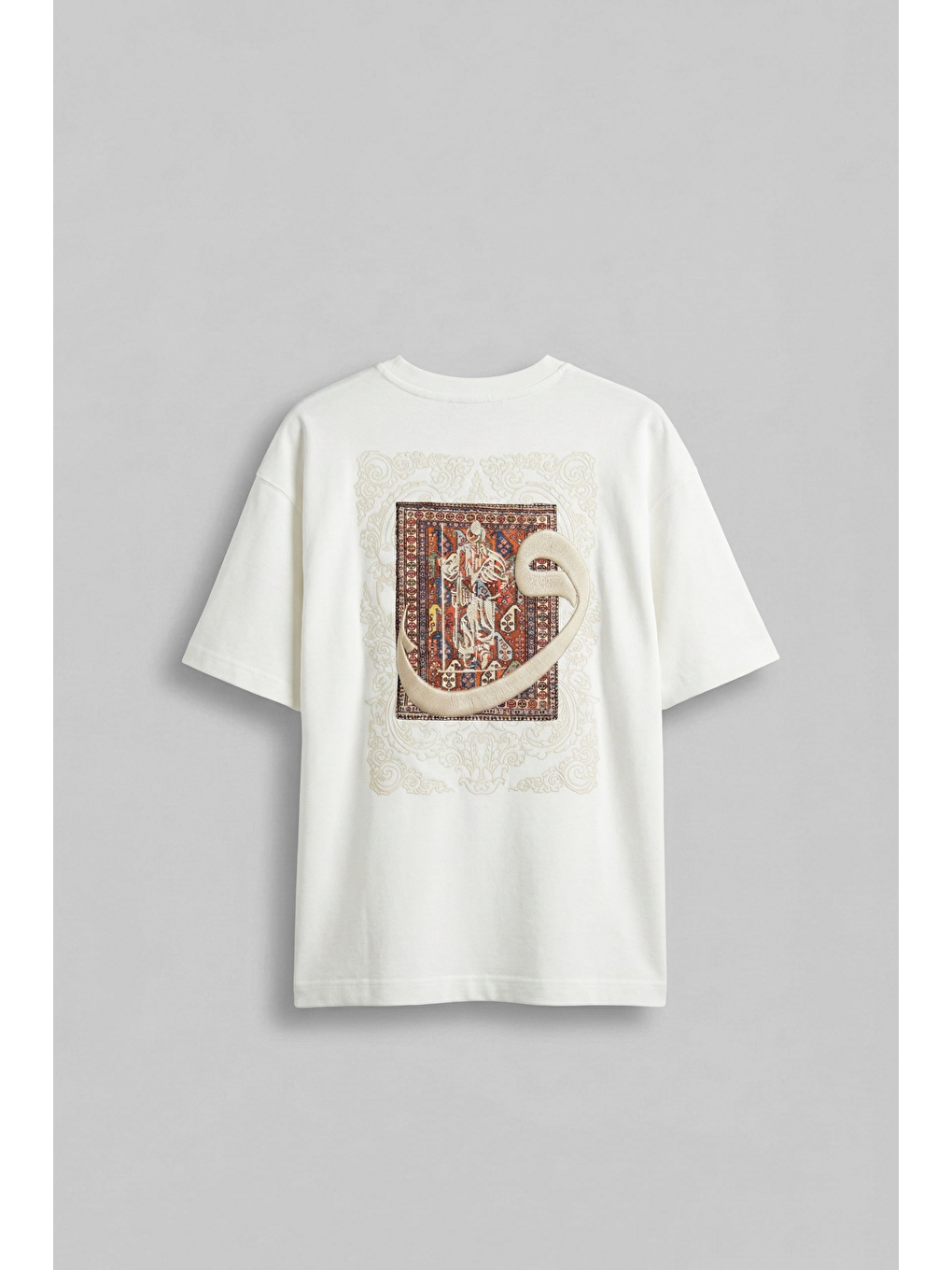 Erkek Oversize Pamuklu Kaligrafi Nakışlı Motif T-Shirt Beyaz-1