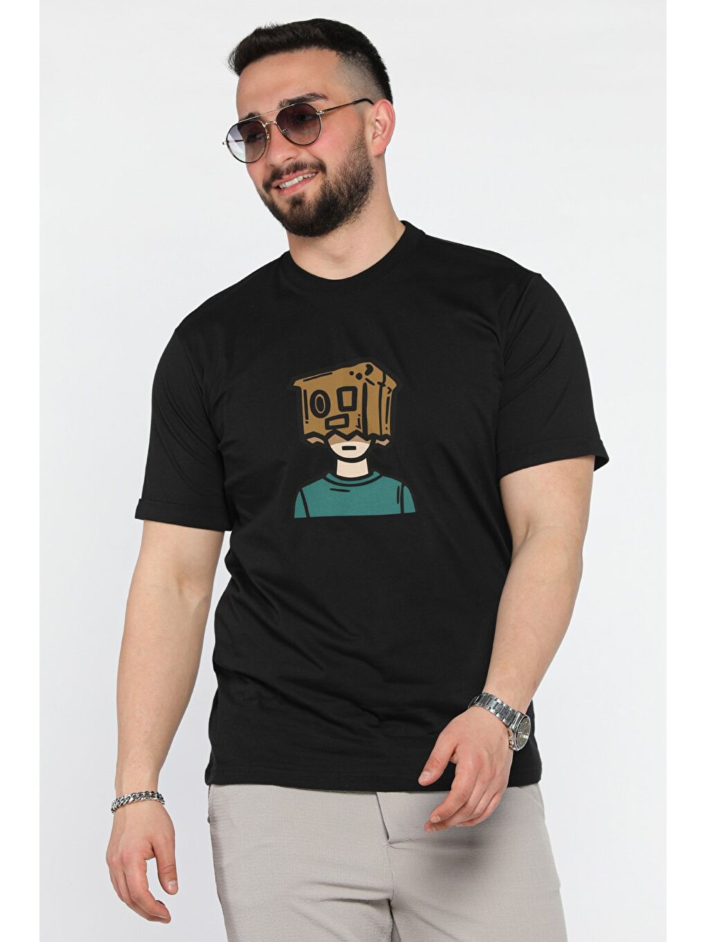 Siyah Bisiklet Yaka Kol Katlamalı Baskılı Erkek Tişört-1
