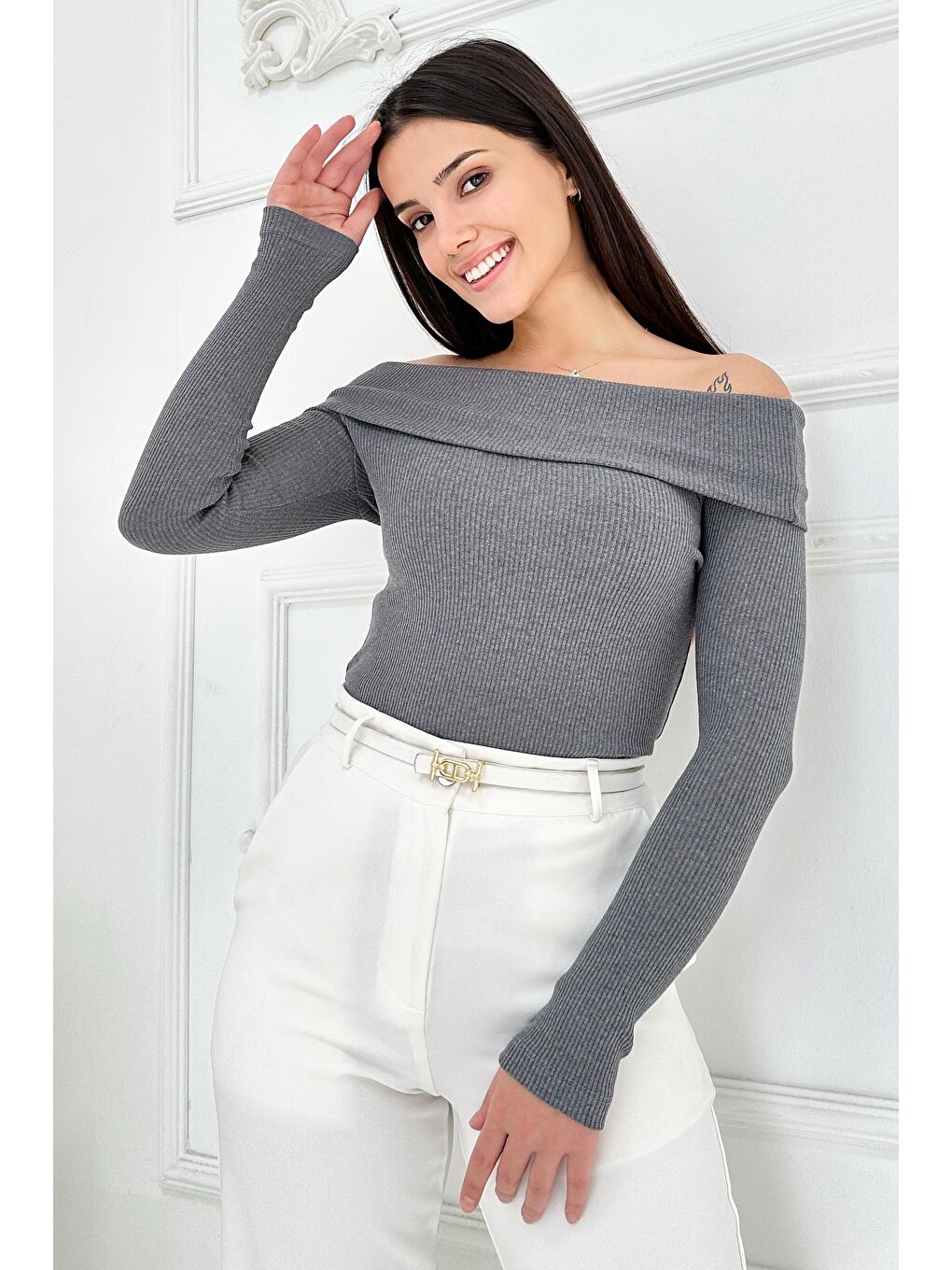 Gri Madonna Yaka Kaşkorse Uzun kollu Bluz Füme - 27897-FUME-4