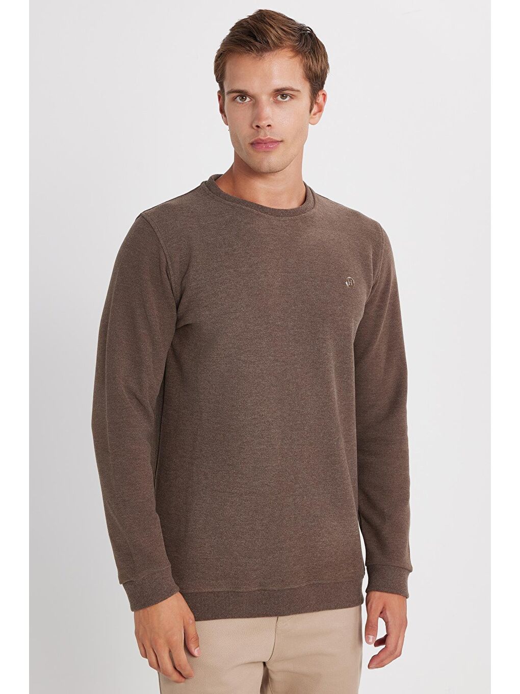 Erkek Slim Fit Dar Kesim Pamuklu Selanik Kumaş Bisiklet Yaka Kahverengi Sweatshirt