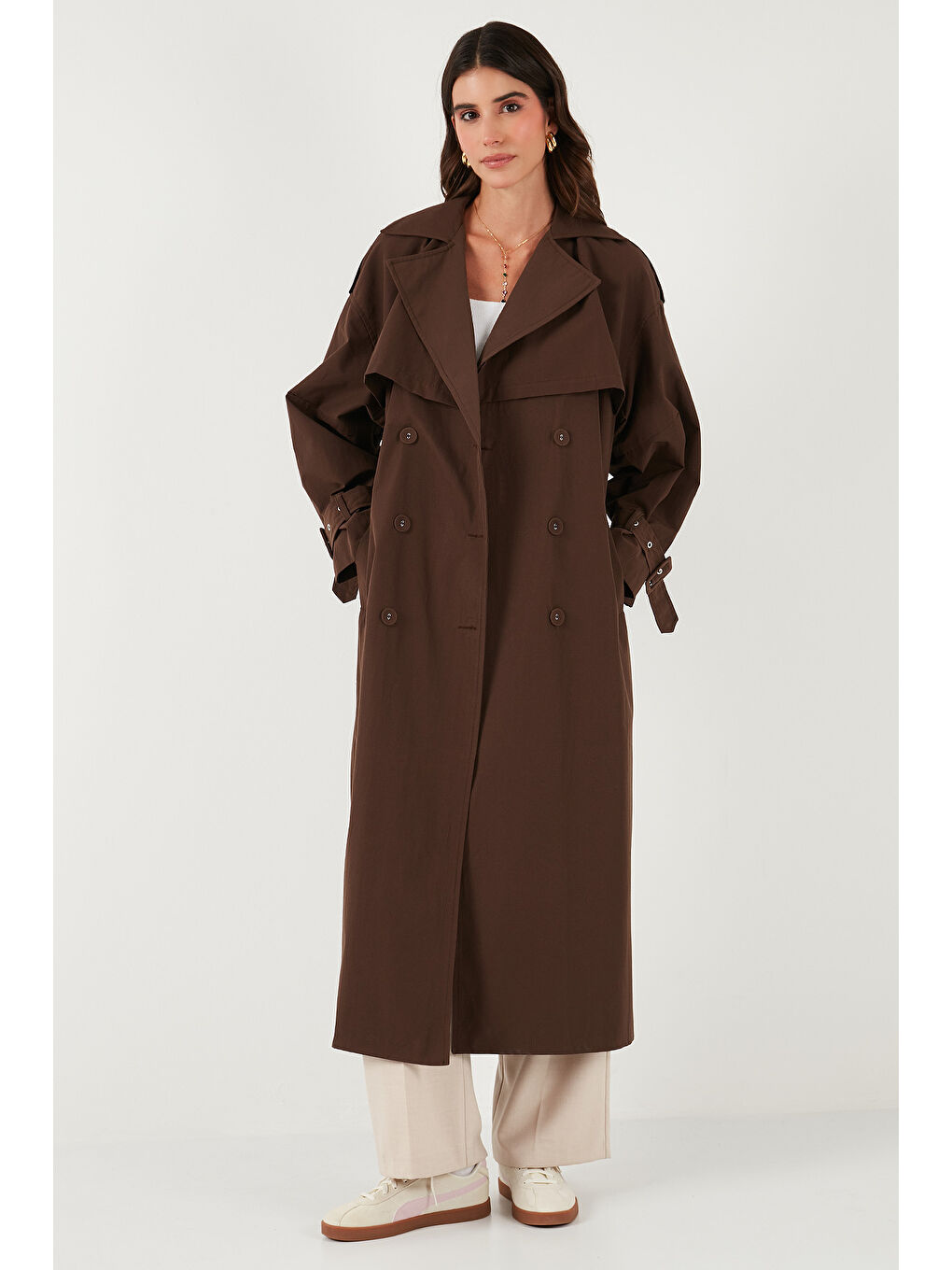 Kahverengi Pamuklu Oversize Kruvaze Yaka Kol Apoletli Rüzgarlıklı Trençkot 6839637-4