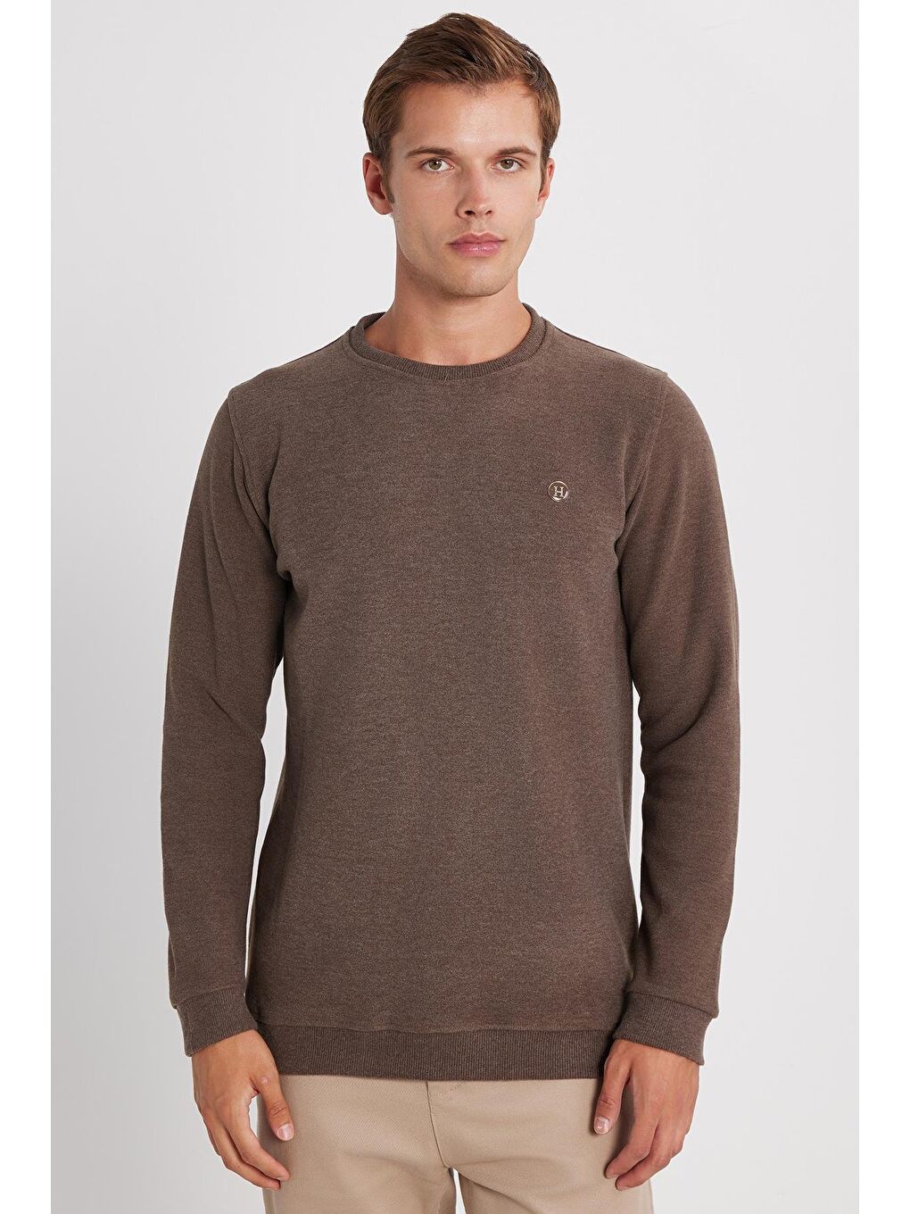 Erkek Slim Fit Dar Kesim Pamuklu Selanik Kumaş Bisiklet Yaka Kahverengi Sweatshirt-3