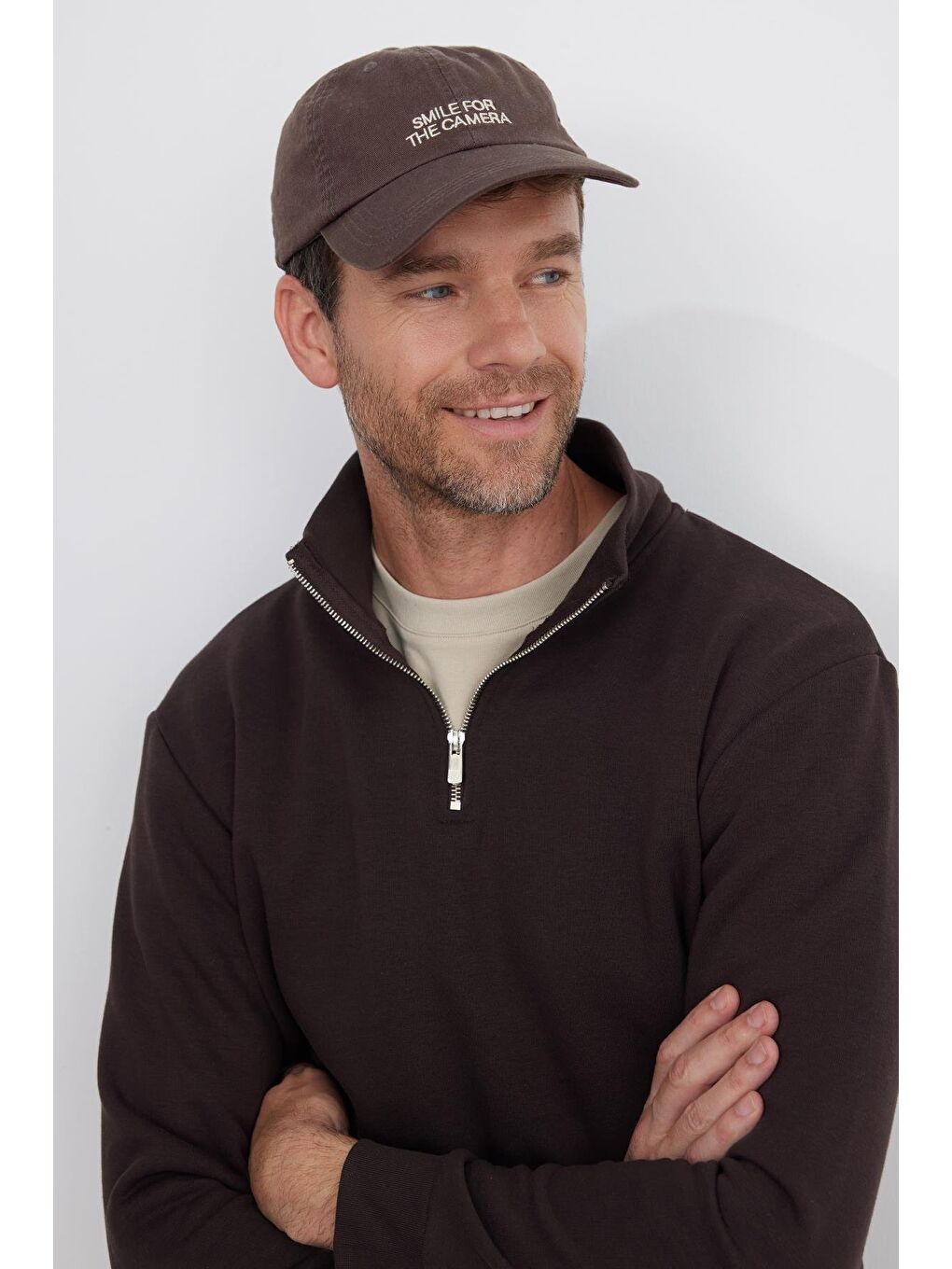 Unisex Relax Fit Rahat Kesim Pamuklu İçi Polarlı Yarım Fermuarlı Kahverengi Dik Yaka Sweatshirt-1