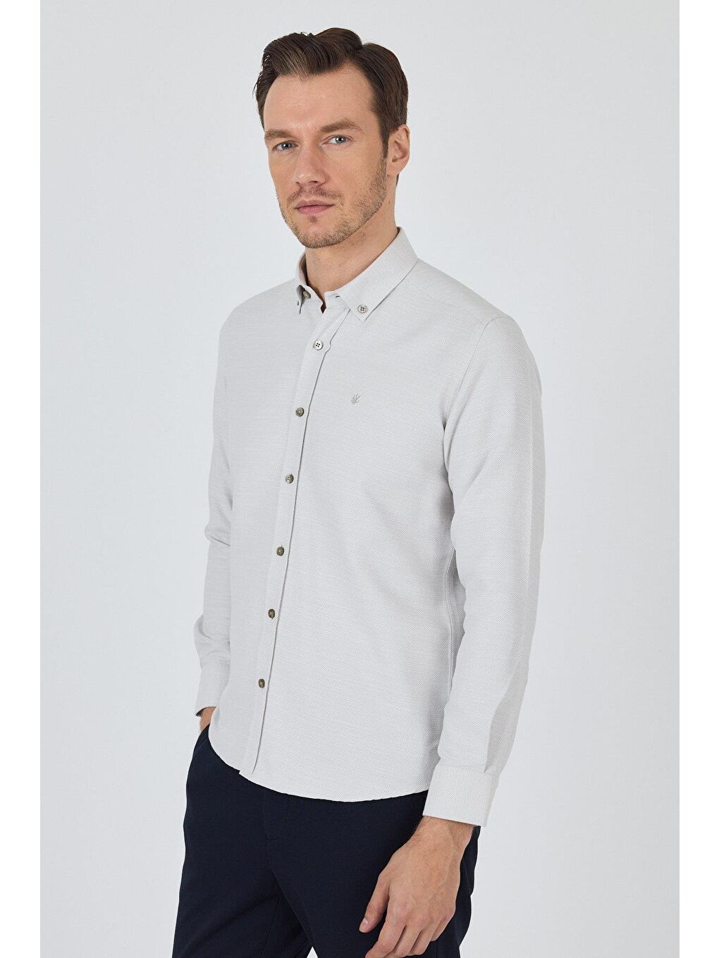 Bej Uzun Kol Desenli Armürlü Düğmeli Yaka Cepsiz Pamuklu Classic Slim Fit Gömlek 1004250205-2