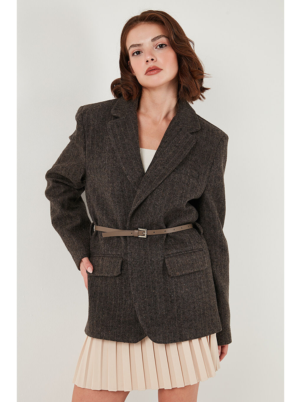 Bej Çizgili Yün Karışımlı Oversize Fit Kruvaze Yaka Kemerli Ceket 6839634-3