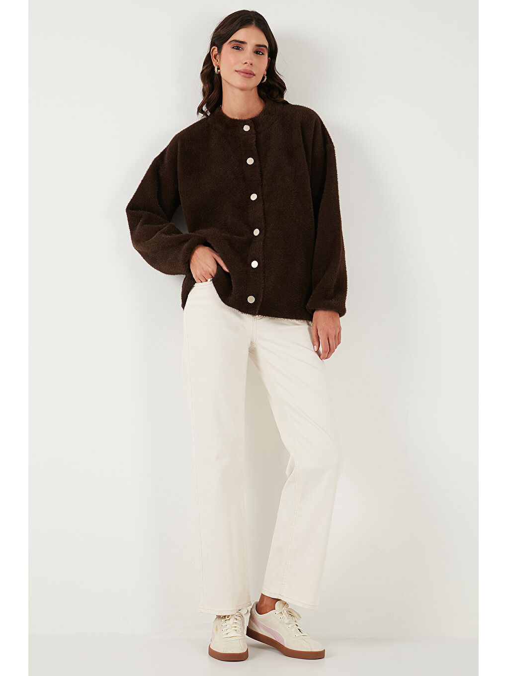 Kahverengi Yün Karışımlı Relaxed Fit Çıtçıt Düğmeli Hırka 4617021-1