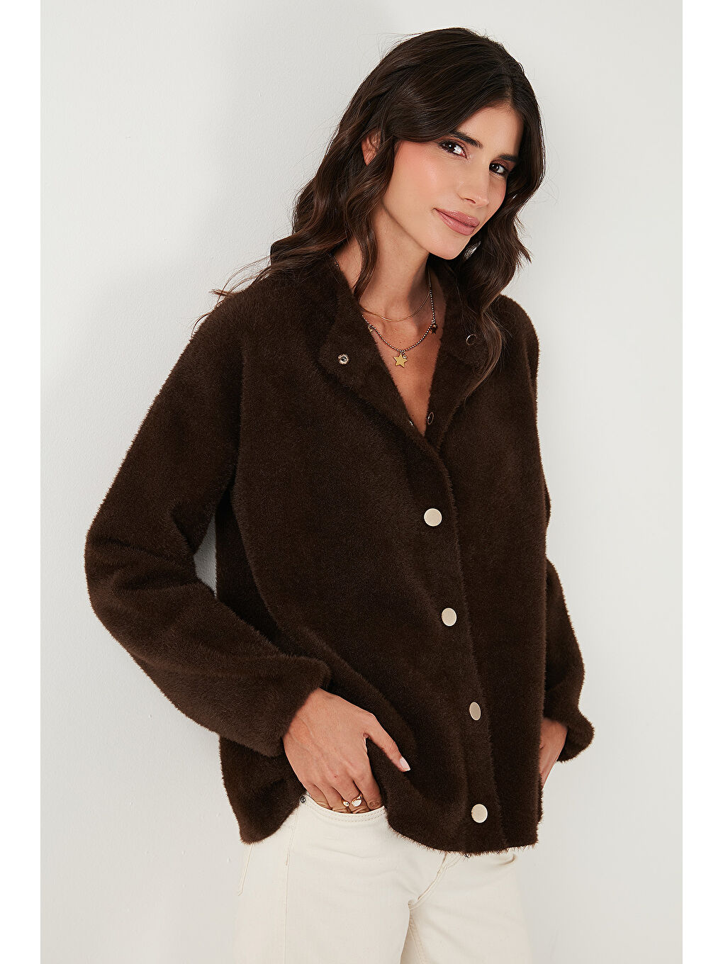 Kahverengi Yün Karışımlı Relaxed Fit Çıtçıt Düğmeli Hırka 4617021-2