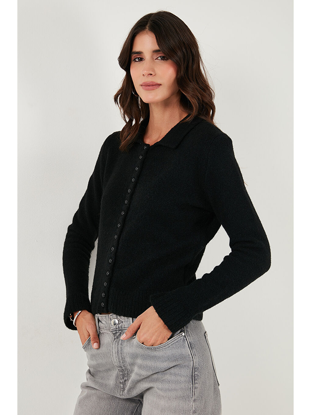 Siyah Yün Karışımlı Regular Fit Düğmeli Polo Yaka Hırka 4617013-3