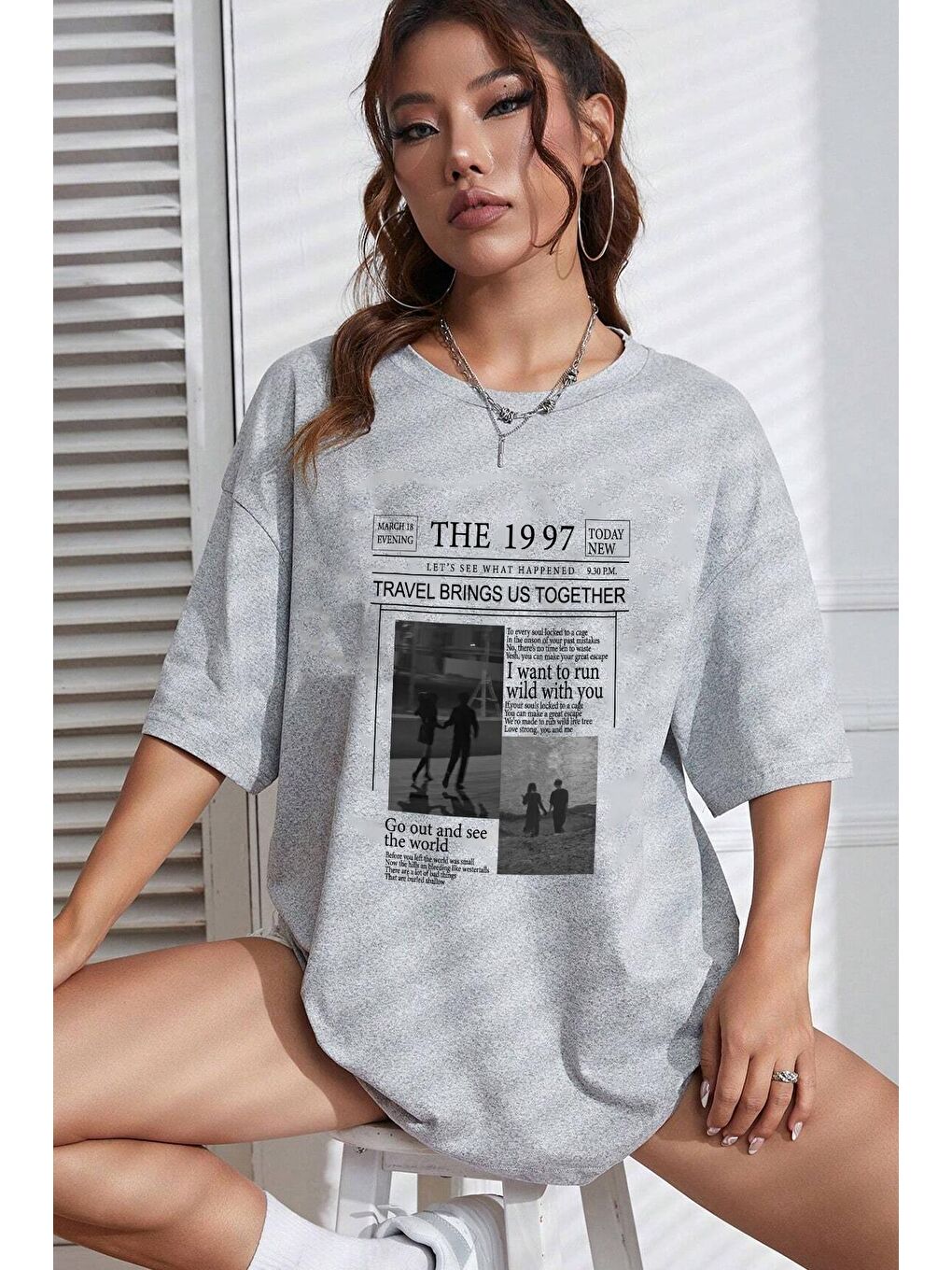 Gri Unisex The 1997 Travel Baskılı T-shirt