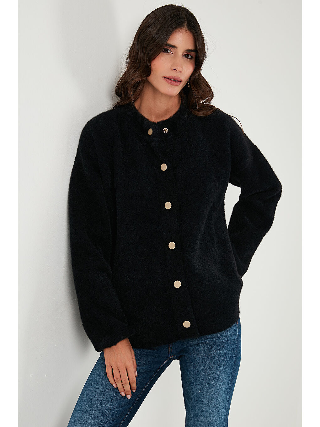 Siyah Yün Karışımlı Relaxed Fit Çıtçıt Düğmeli Hırka 4617021