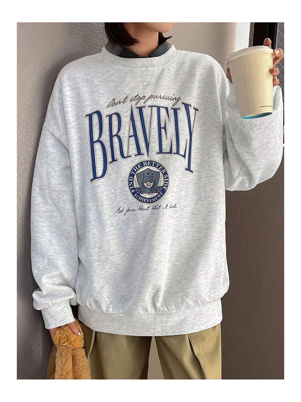 Trendseninle Gri Kadın Gri Bravely Baskılı Oversize Bisiklet Yaka Sweatshirt - 3