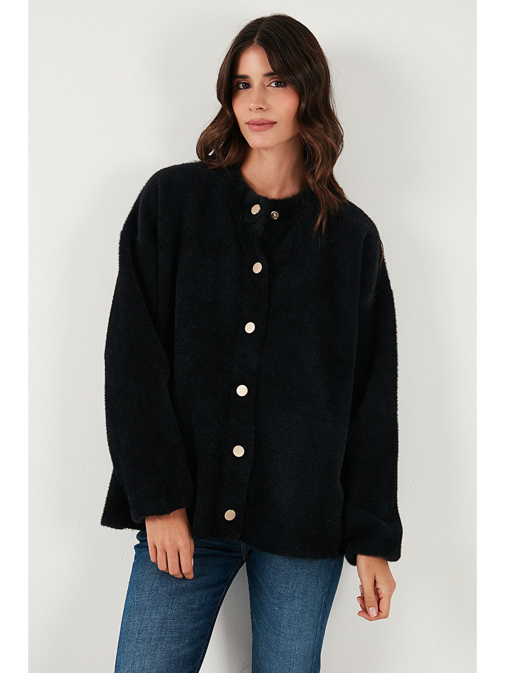 Siyah Yün Karışımlı Relaxed Fit Çıtçıt Düğmeli Hırka 4617021-5