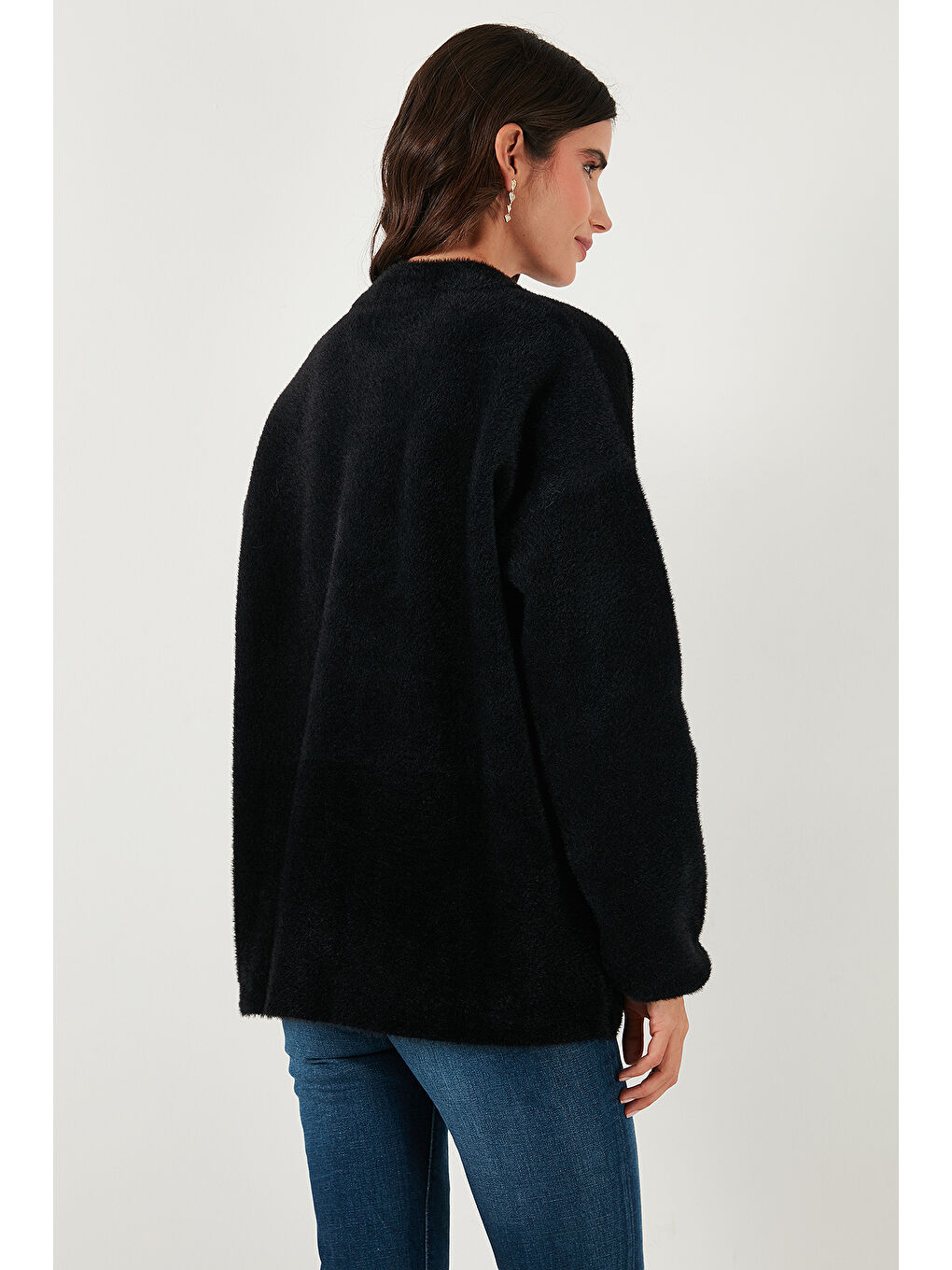 Siyah Yün Karışımlı Relaxed Fit Çıtçıt Düğmeli Hırka 4617021-6