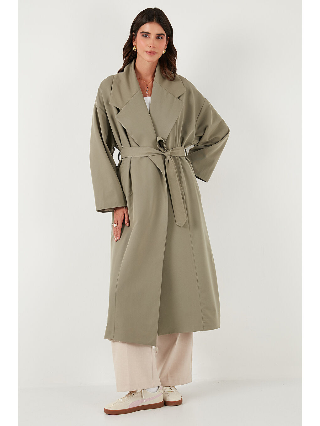 Haki Oversize Fit Kruvaze Yaka Kuşaklı Astarlı Trençkot 6839617-3