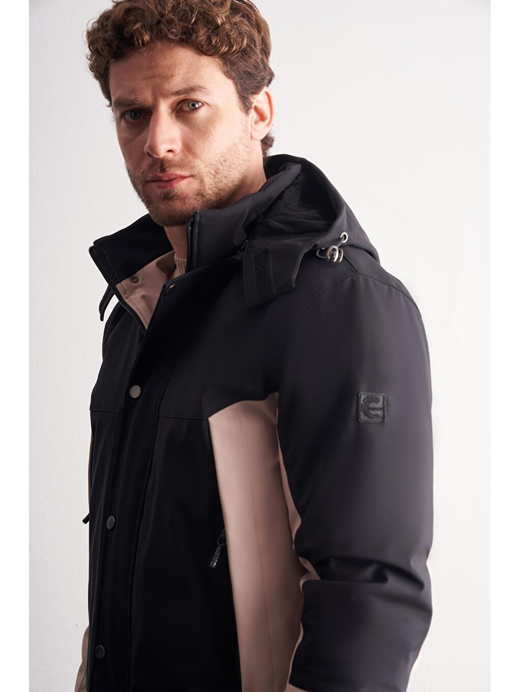 Siyah - Bej Kapüşonlu Yaka Bondid Yırtmaçsız Casual Mont 1007255134-3