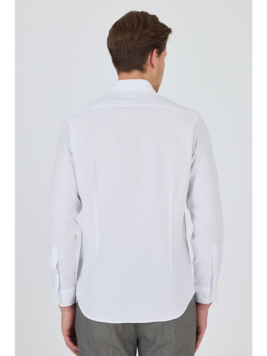 Beyaz Uzun Kol Desenli Armürlü Sert Yaka Cepsiz Pamuklu Classic Slim Fit Gömlek 1004250191-4
