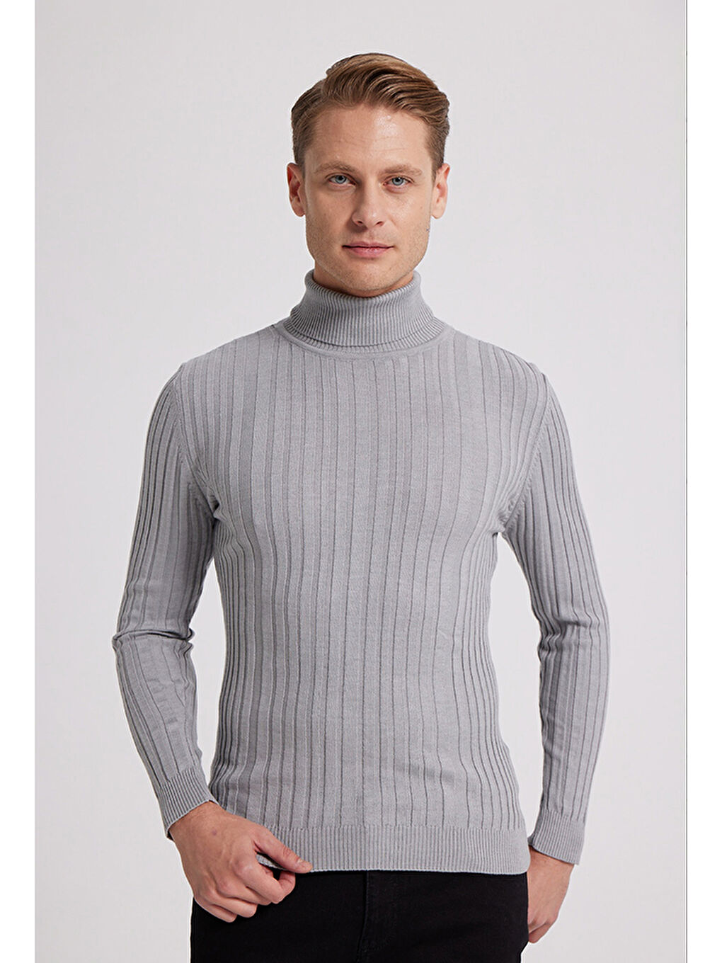 Slim Fit Gri Fitilli Pamuk Karışımlı Boğazlı Triko Kazak