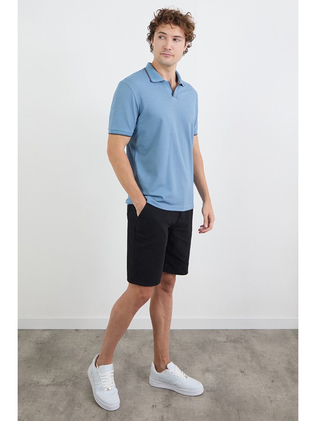 Mavi Çizgili Waffle Kumaş Polo Yaka Tişört-1