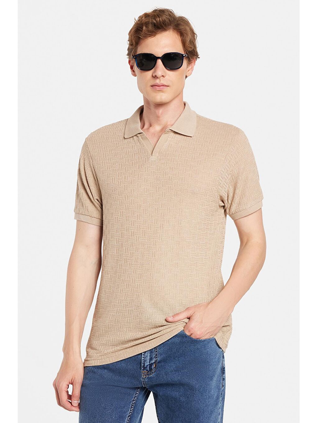 Bej Erkek Slim Fit Dar Kesim Viskon Kumaş Desenli Düz Pike Düğmesiz Vizon Polo Yaka Tişört-1
