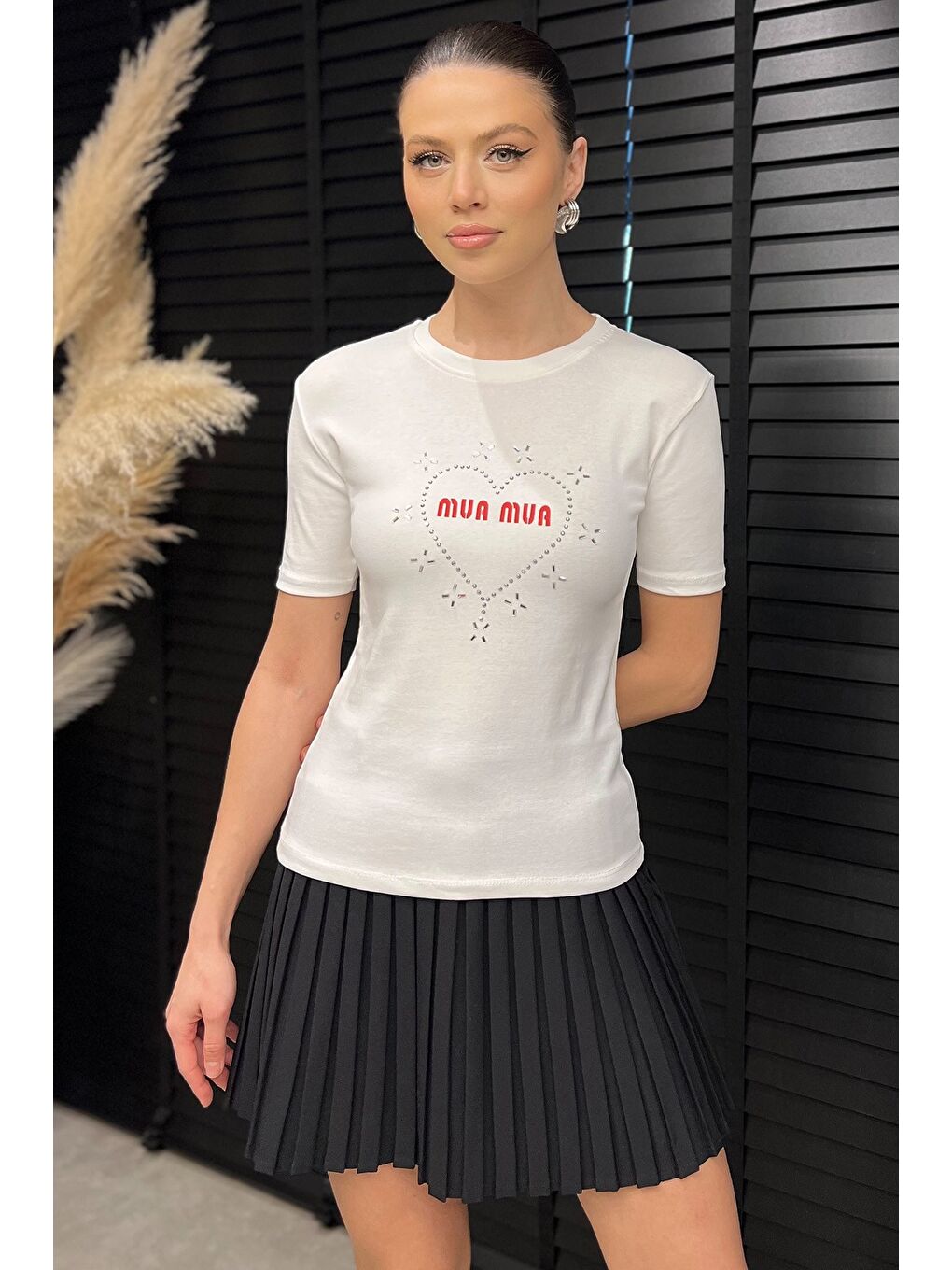 Ekru Kadın Taş İşlemeli Baskılı Bluz-1