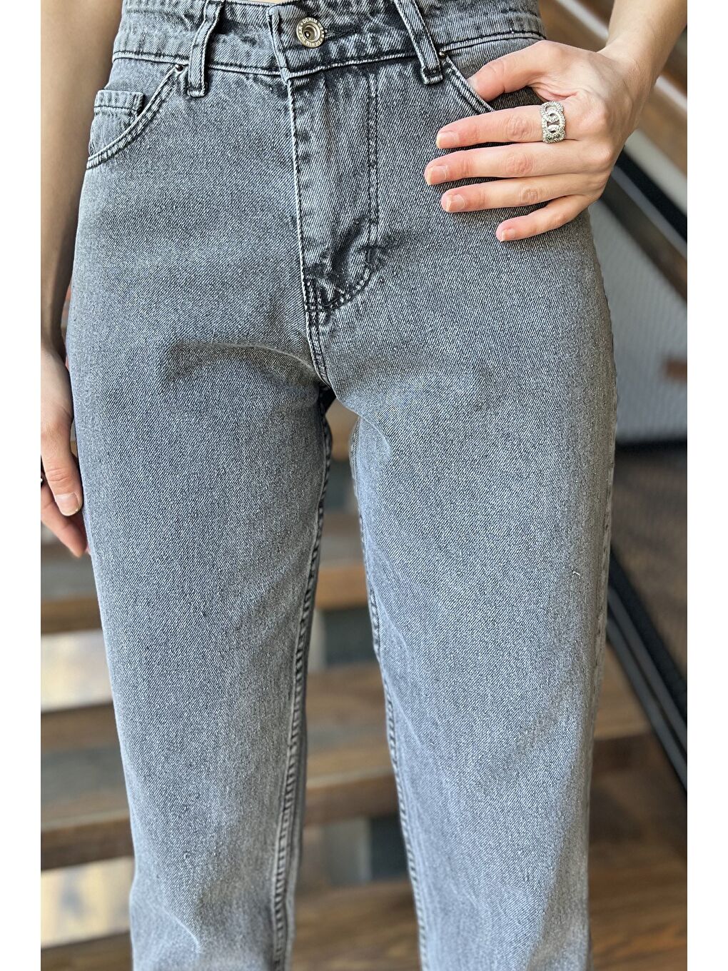 Antrasit Kadın Yüksek Bel Mom Jean Pantolon-3