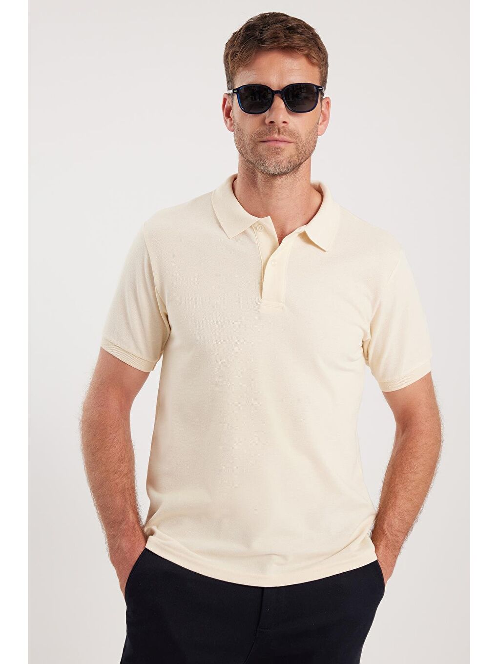 Sarı Erkek Slim Fit Dar Kesim Pamuklu Yumuşak Dokulu Serin Tutan Kumaş Düz Pike Polo Yaka Tişört-3