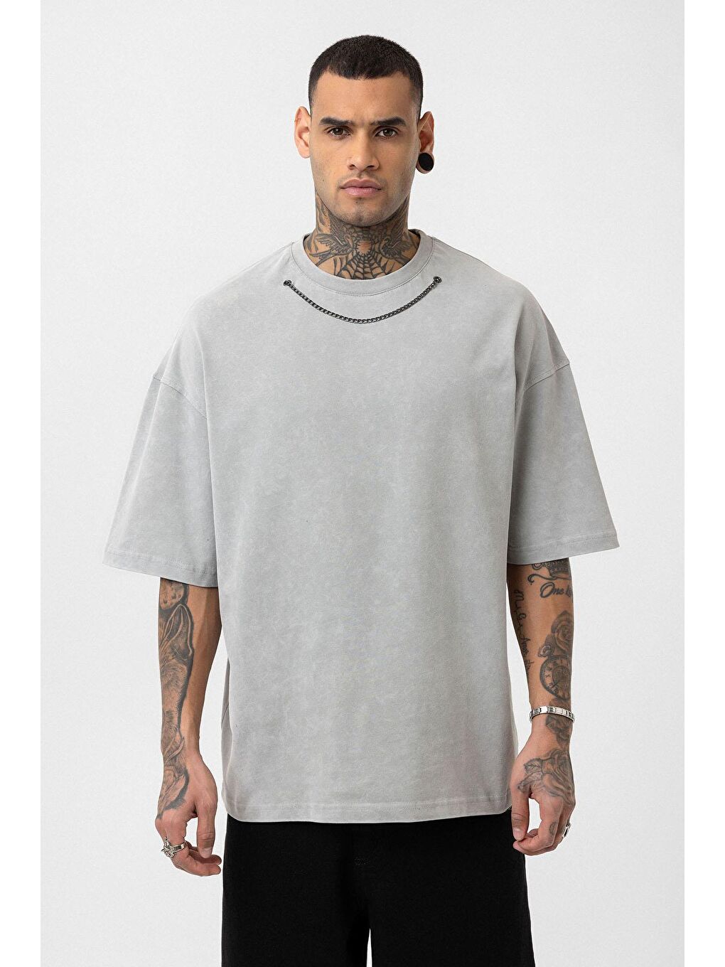 Yıkamalı Zincir Detaylı Oversize Tişört Gri-2