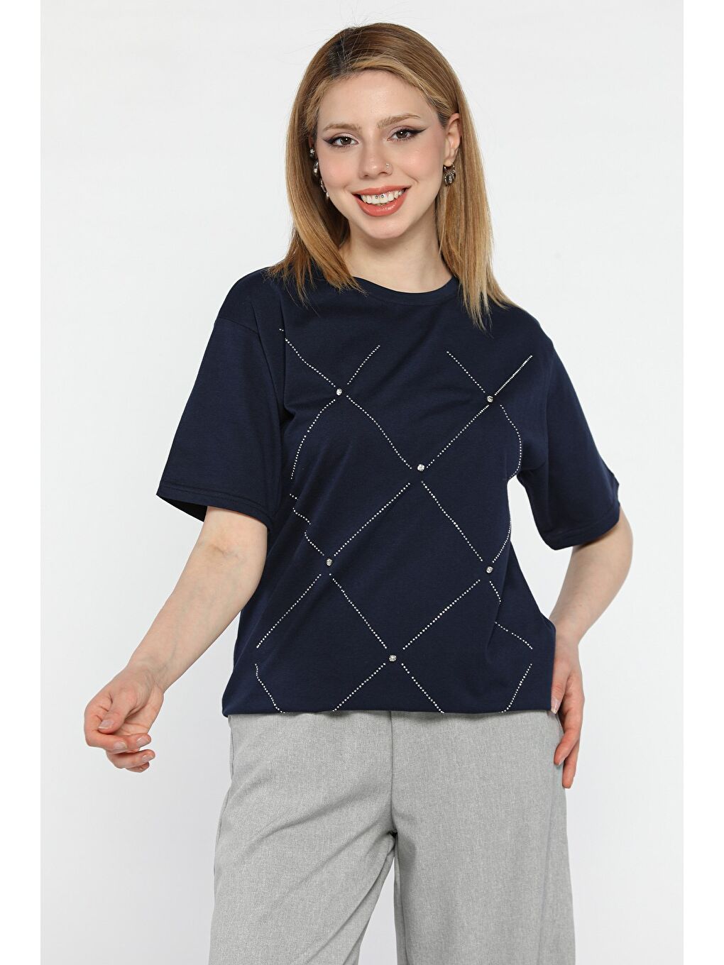 Lacivert Taşlı Kadın Tişört